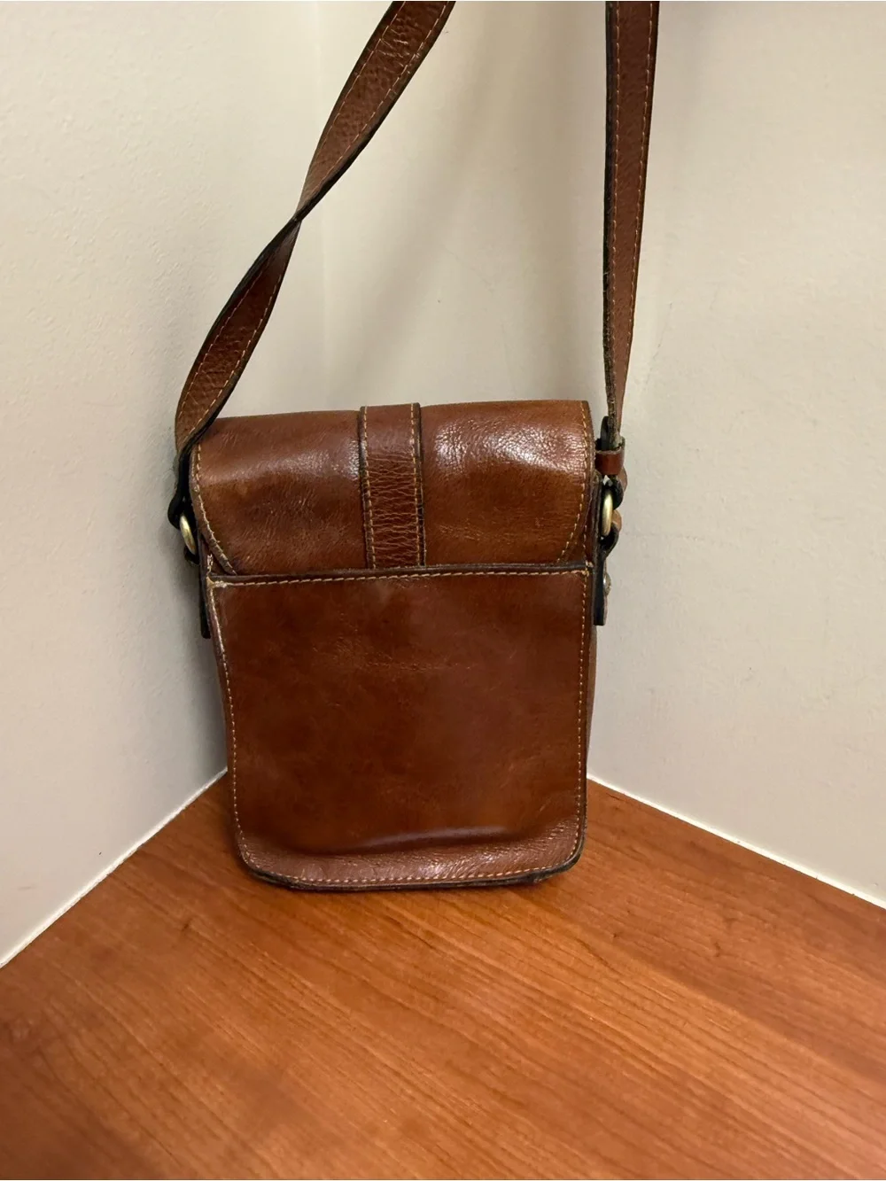 Patricia Nash Brown Leather Messenger Crossbody